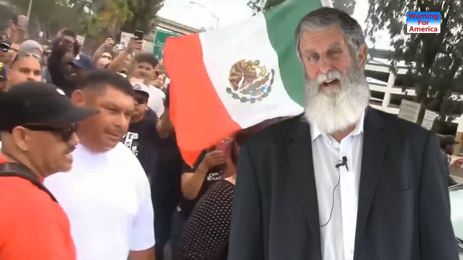 Thi Rabi Raza Rabbi Shifren Confronts La Raza Nazis - Patriot Fire 🔥